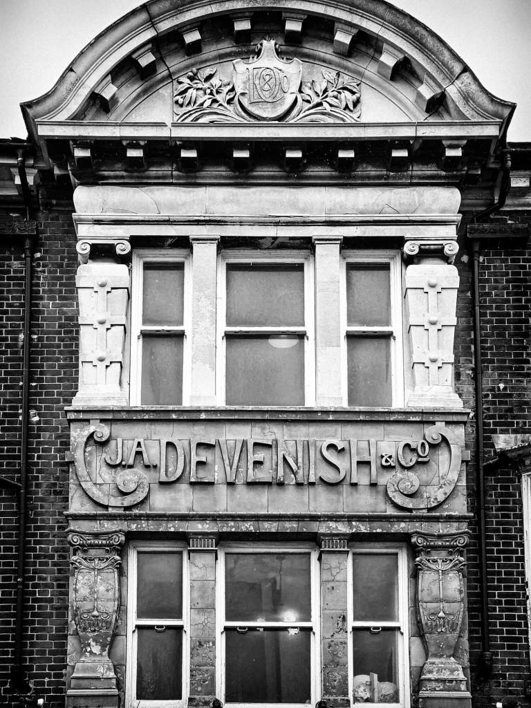 A colseup picture of an old building in Weymouth.